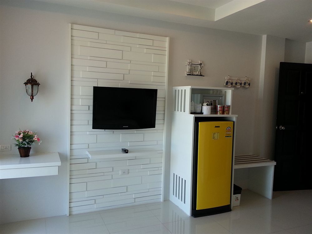 Cat Story Hotel Patong Exterior foto